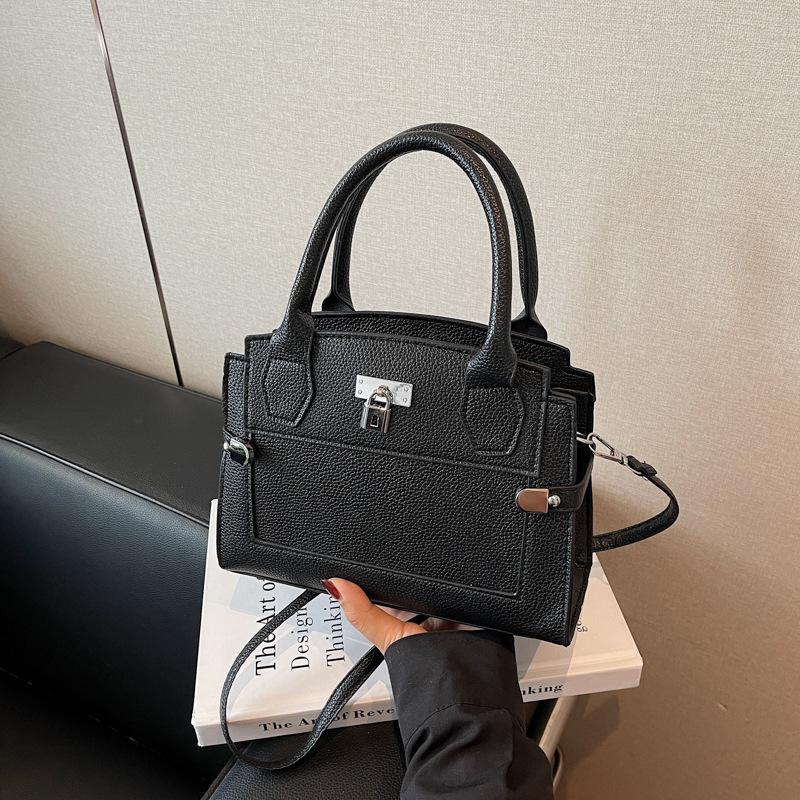 2025 summer new high-end women's platinum bag popular new fashion portable large-capacity shoulder bag messenger bag