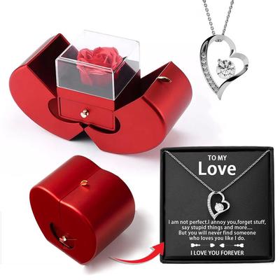 Hollow Heart Women's Necklace with Light Luxury Jewelry Box - Perfect for Qixi, Valentine's Day, New Year, and Christmas Gifts