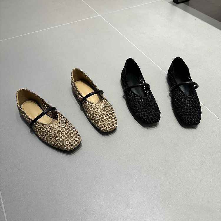 2025 Spring and Summer New European Retro Square Head Hollow Woven Shallow Mouth Casual Single Shoes Flat Bottom Breathable Ladyshoes Women