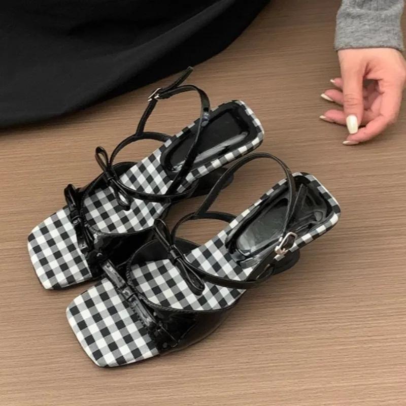 

Женские сандалии на танкетке, летние новые, с квадратным носком, открытым носком, с узлом-бабочкой, противоскользящие, износостойкие, обувь на каблуке 40 чёрный