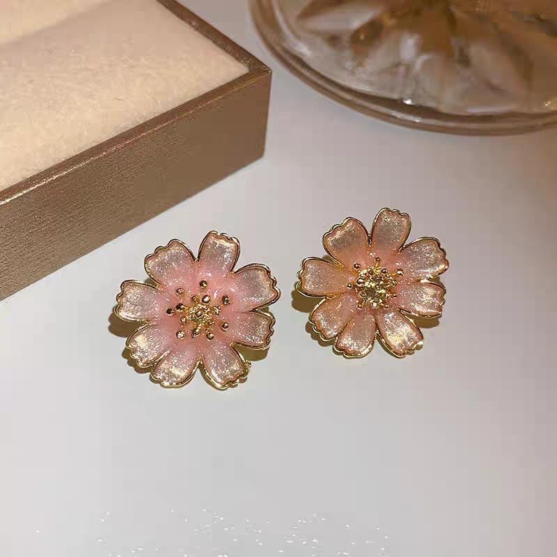 Sweet Super Fairy Pink Flower Earrings Feminine Gentle and Versatile Stud Earrings Temperament High-end Fashion Earrings Accessories