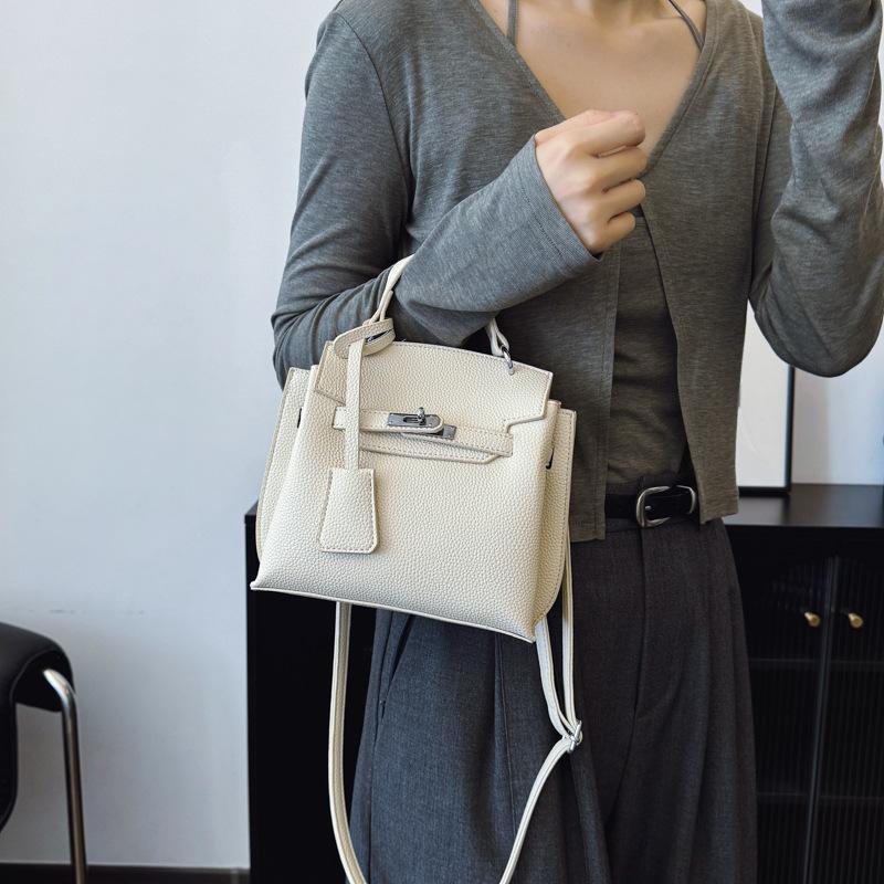 Handbag Women's New Fashion Versatile Shoulder Crossbody Bag