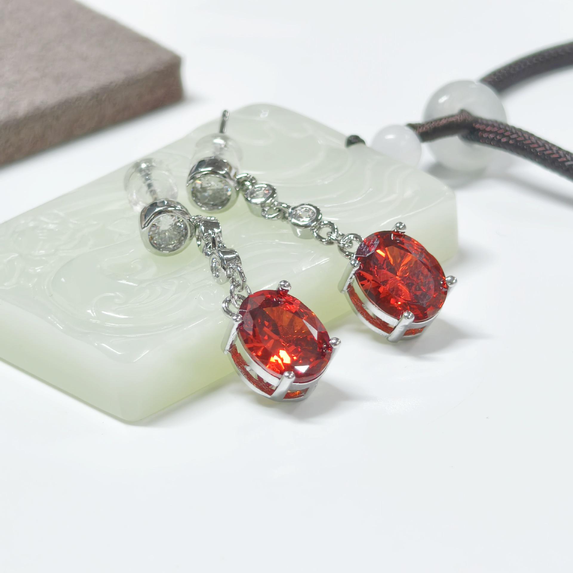 Gesen Jewelry Retro Simulated Gemstone Dangle Earrings - Elegant and Cool European & American Style.