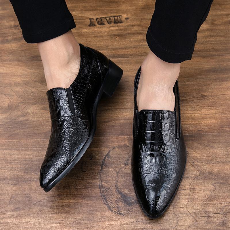 Men's Shoes Spring Crocodile Pattern Casual Shoes Pointed Business Dress Leather Shoes British Retro Casual Single Shoes Men