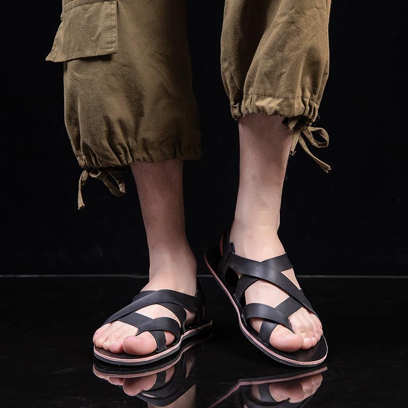 New Summer Sandals Men Open Toe Genuine Leather Sandals Hollow-out Retro Handmade Comfortable Breathable Outdoor Beach Shoes