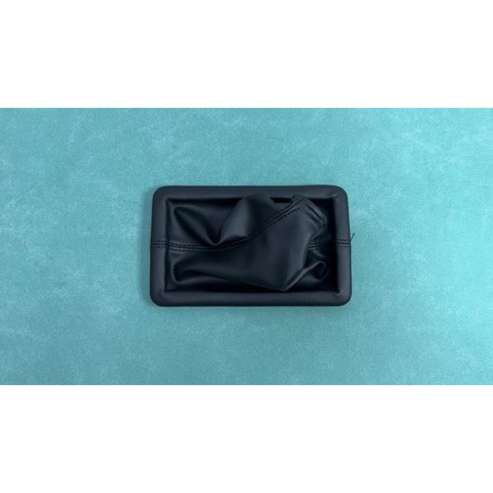 8R3Z-7277-AA Manual Transmission Shifter Boot Cover For 05-09 Ford Mustang 4.6L