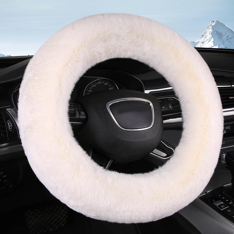Luxurious Long-Haired Plush Steering Wheel Cover, No Inner Ring, Washable Rubber - Cozy & Warm Grip for Winter Car Comfort