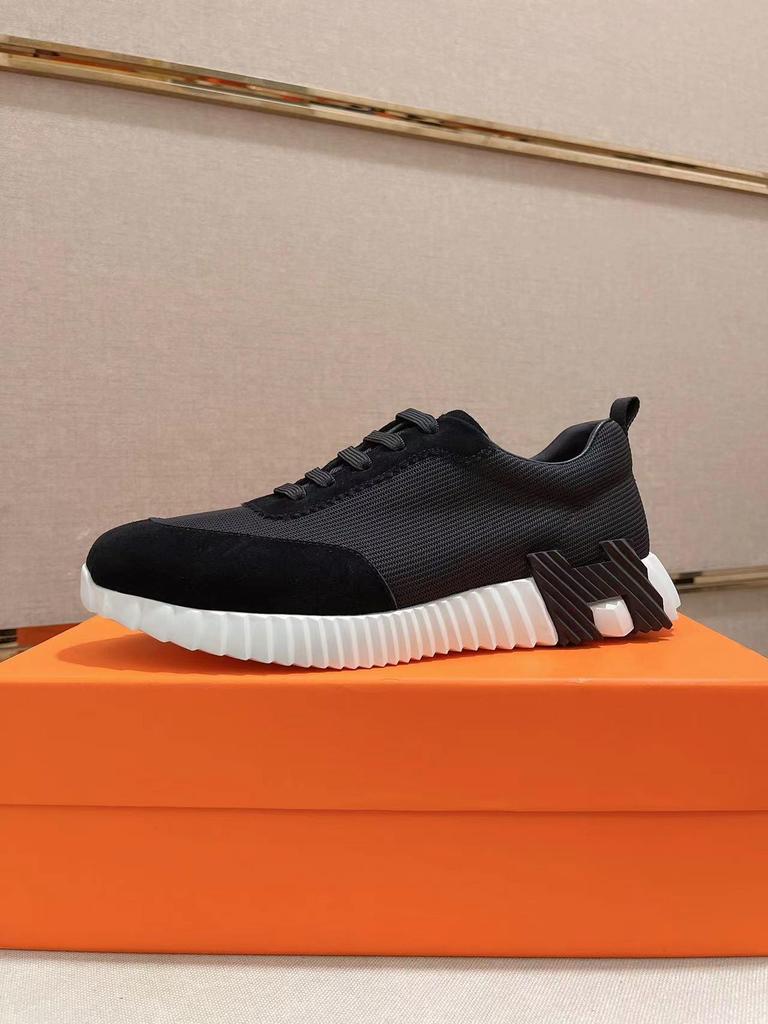 2025 Europäischer Stil Herren Casual Mesh Sneakers: Atmungsaktive, vielseitige Schnür-Skateschuhe