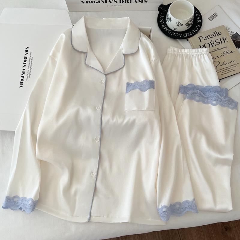 "Spring & Summer Long-Sleeve Luxury Bee Print Ice Silk Pajamas - Women's Two-Piece Set"