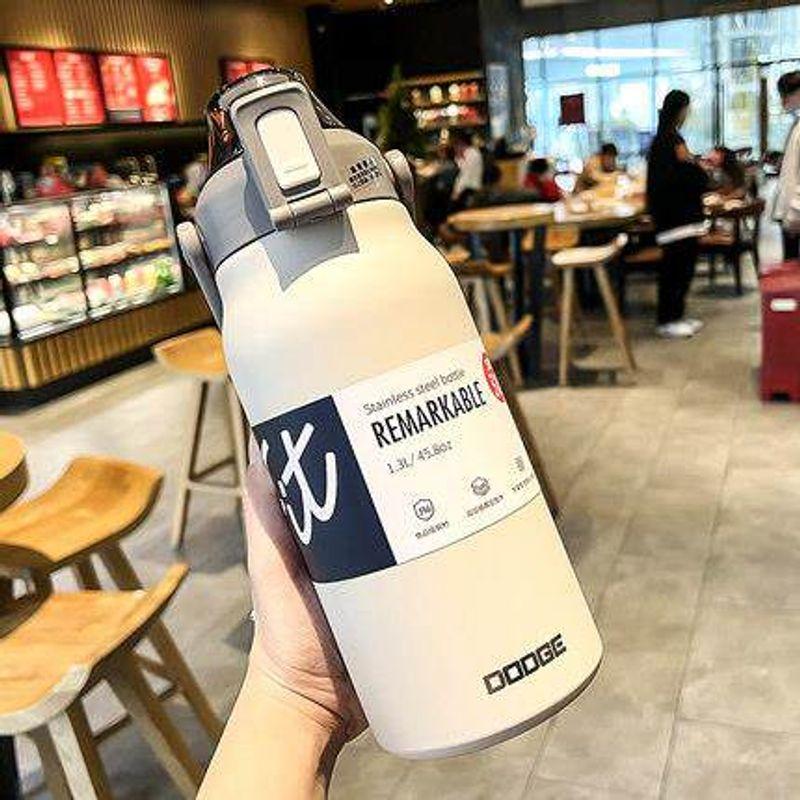 German-Style Large-Capacity Thermos Cup for Women, High Aesthetic Value, 316 Stainless Steel Straw Water Bottle, Large Capacity for Men and Women