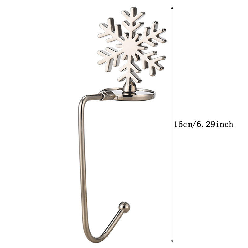 

Creative Metal Christmas Snowflake Stocking Holders Mantle Stocking Hanger Hooks for Fireplace Xmas Party Decoration Snowflake серебряный