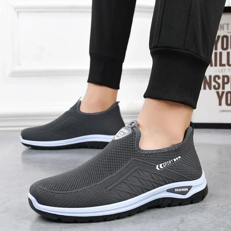 Fashion Men's Outdoor Casual Sneakers Slip-on Breathable Mesh Comfort Lightweight and Easy To Wear Walkout Shoes Tenis Masculino Male