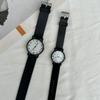 Wind Small Black Watch Simple Waterproof Student Watch Men'S And Women'S College Wind Retro Literary Couple Quartz Watch