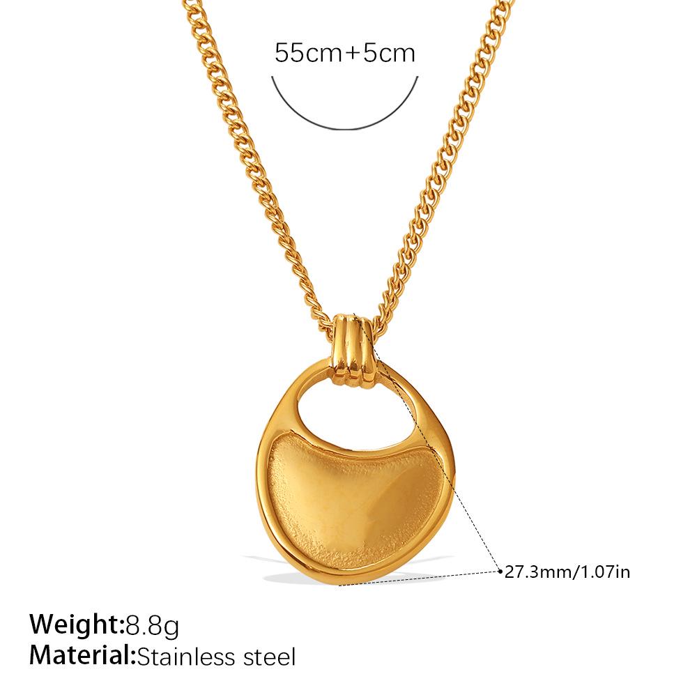 Elegant Saddle Shape Geometric Pendant Necklace