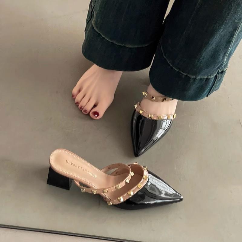 Baotou pointed high heel cool slippers summer new outer wear women's thick heel slippers rivet temperament versatile women's shoes tide