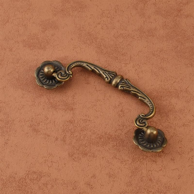 Comfortable Hold bronze Furniture Pulls 86mm Hole Center Traditional Designs Easy to Use Suitable Living Room Bedroom