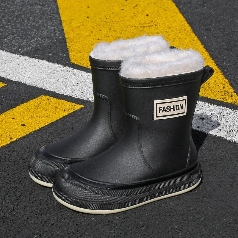 New non-slip rain shoes women's short tube outer wear rain shoes student fashion rain boots thermal rubber shoes low tube water shoes