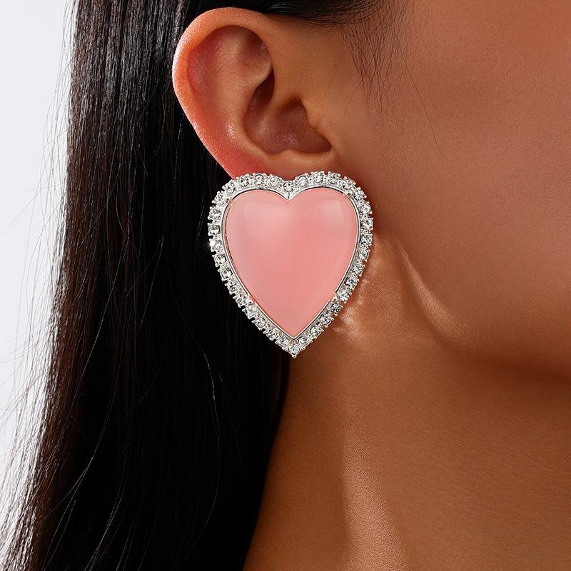 Retro European American Style Red & Green Heart Rhinestone Cross Earrings for Women розовый