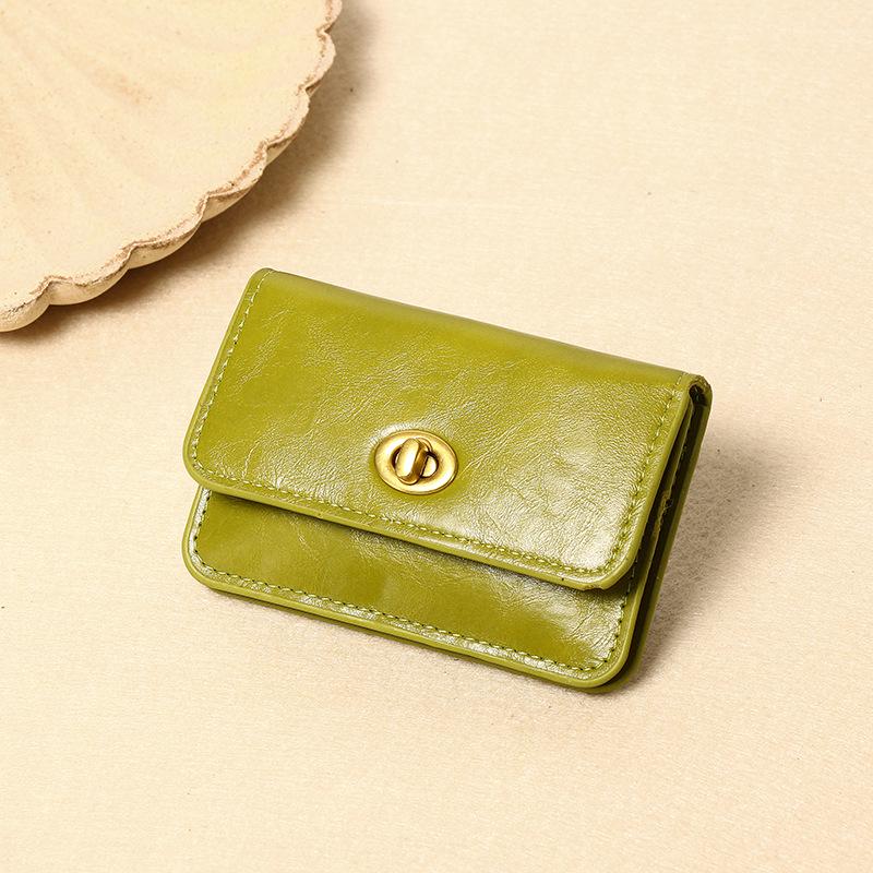 Retro Lock Buckle Women's Wallet: Solid Color Multi-layer Card Holder & Coin Purse