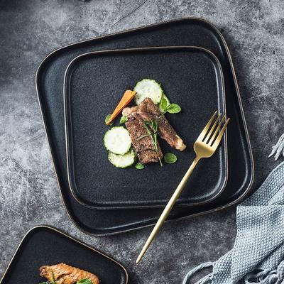 Assiette à steak japonaise givrée noire Assiette carrée créative Assiette à pâtes occidentales pour restaurant Plat en céramique commercial