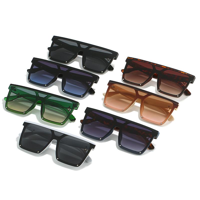 Square Sunglasses, Simple One-Piece Glasses, Street Photography, Large-Frame One-Piece Sunglasses.