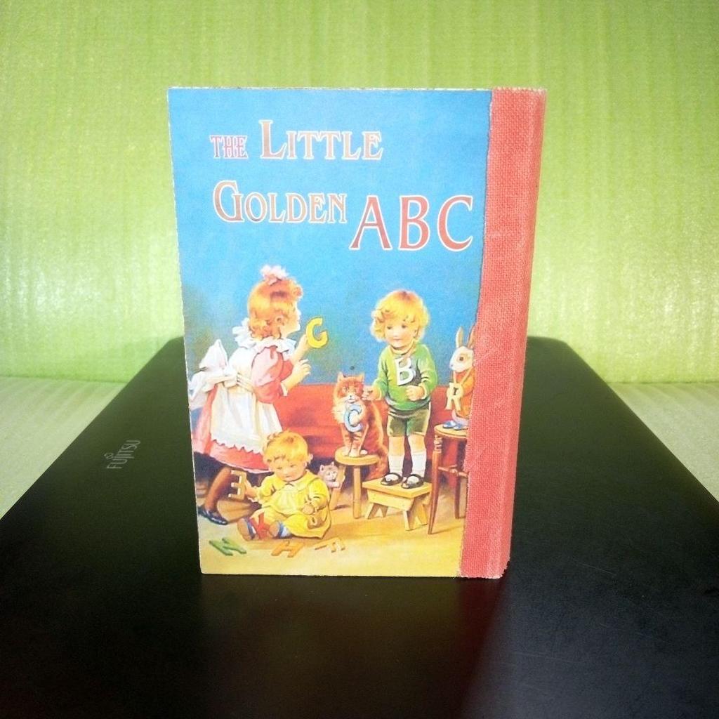 [USED] FAKE BOOKBOX THE LITTLE GOLDEN ABC Accessory case