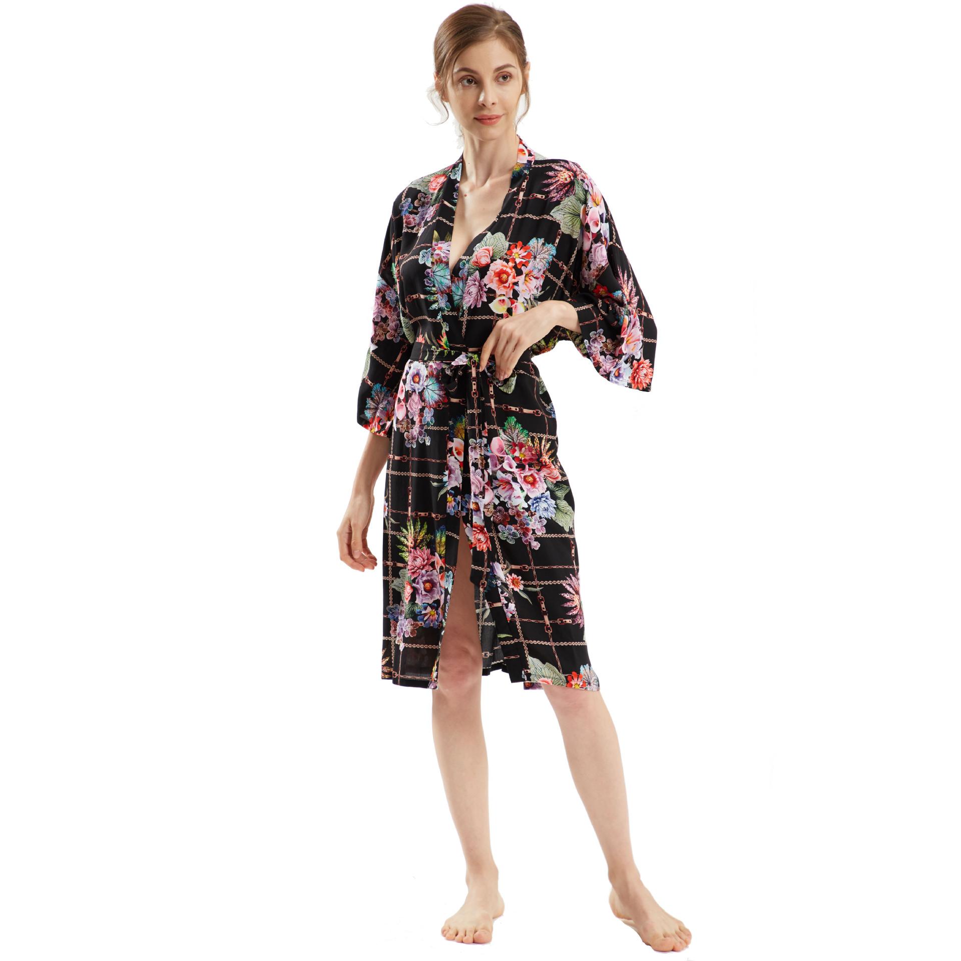 

Женский халат-кардиган средней длины из хлопка и шелка для дома с рукавами средней длины и цветочным принтом, модный темперамент и элегантность One size