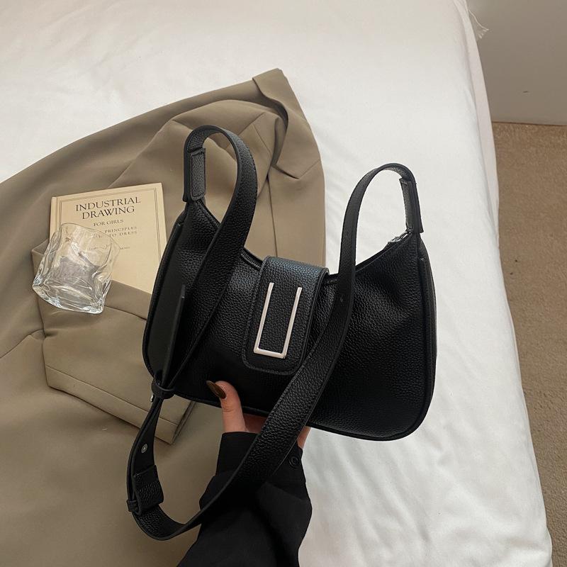 Fashion Solid Women's Shoulder Bag Artificial Leather Square Underarm Bags Ladies Handbags For Daily Used and Gift