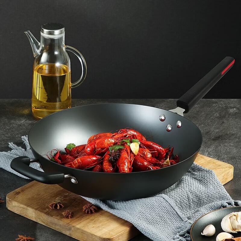 

Cooker King Hand-cast Cast Iron Wok 32cm