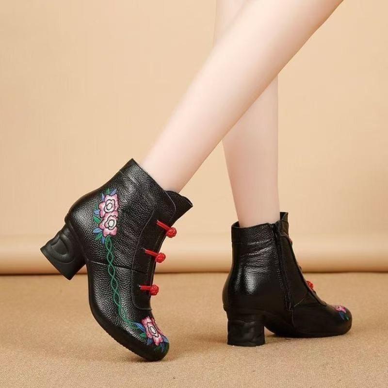 Women's Boot List: High-heeled and Thick-heeled Women's Shoes