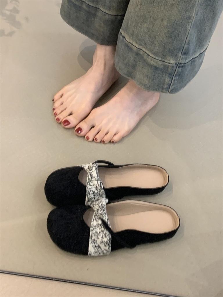Gentle ballet slippers new retro temperament elegant suede shallow mouth Mary Jane shoes