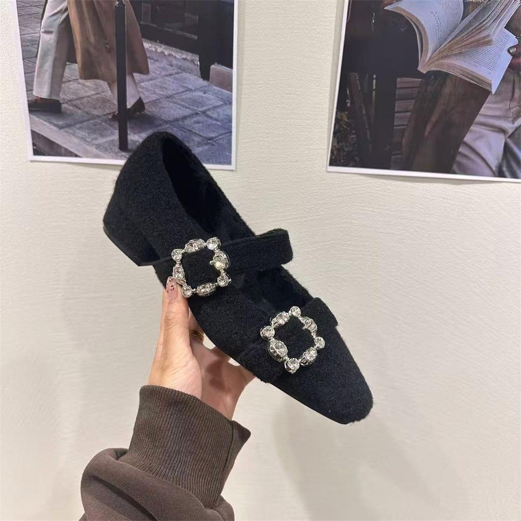 Innere Höherlegung Vierkantkopf Strass Einzelne Schuhe Herbst und Winter 2025 Plüsch Grau Flauschige Schuhe Mary Jane Abendschuhe