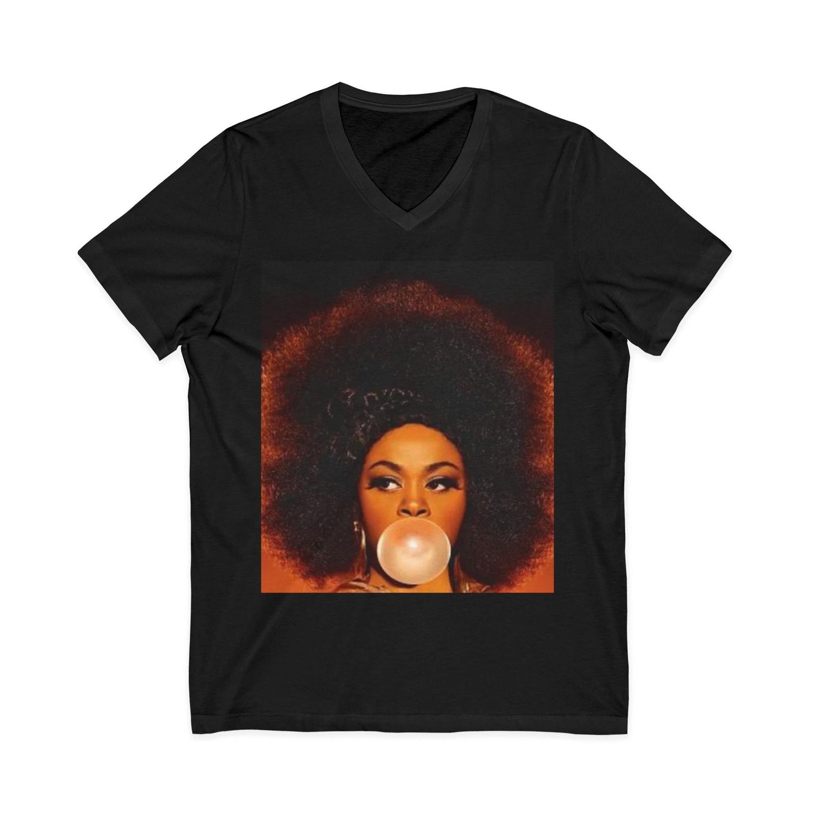 

Jill Scott Bubble Gum Illustration Tee | Retro Soul Music Portrait S