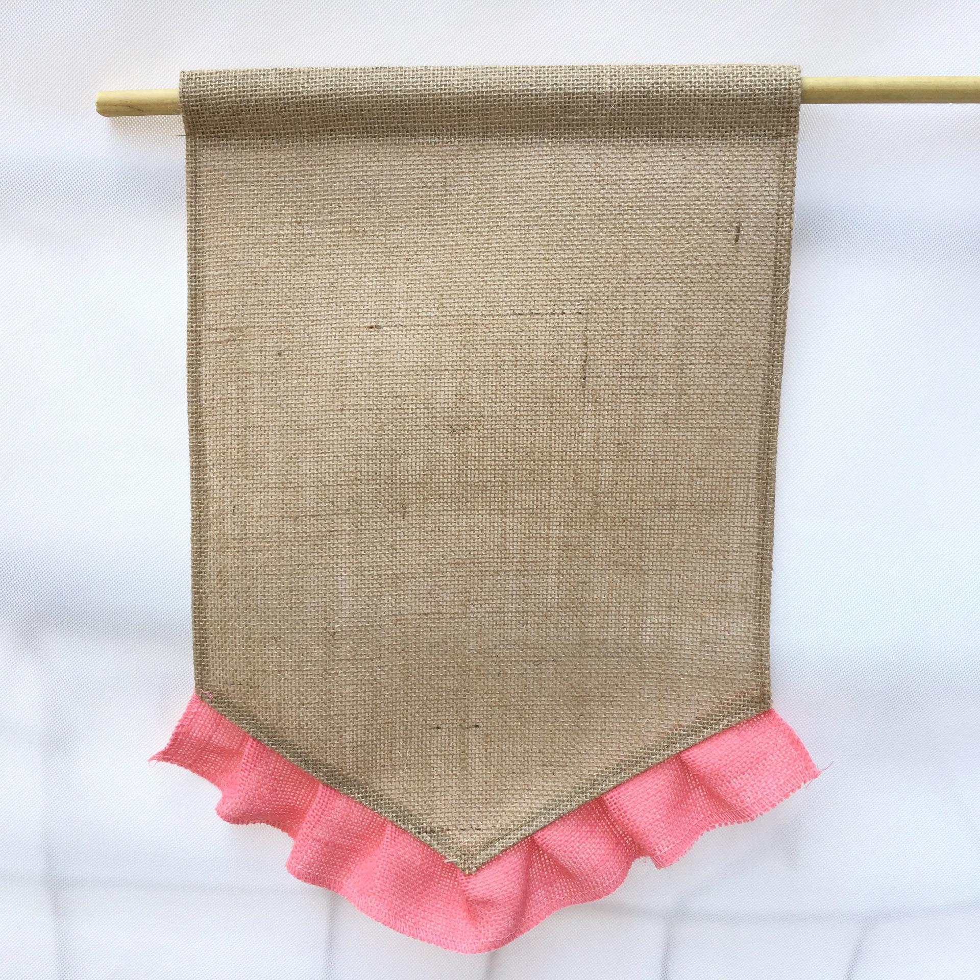 

DIY Burlap Garden Flags - Christmas Wedding Holiday Party Decorations