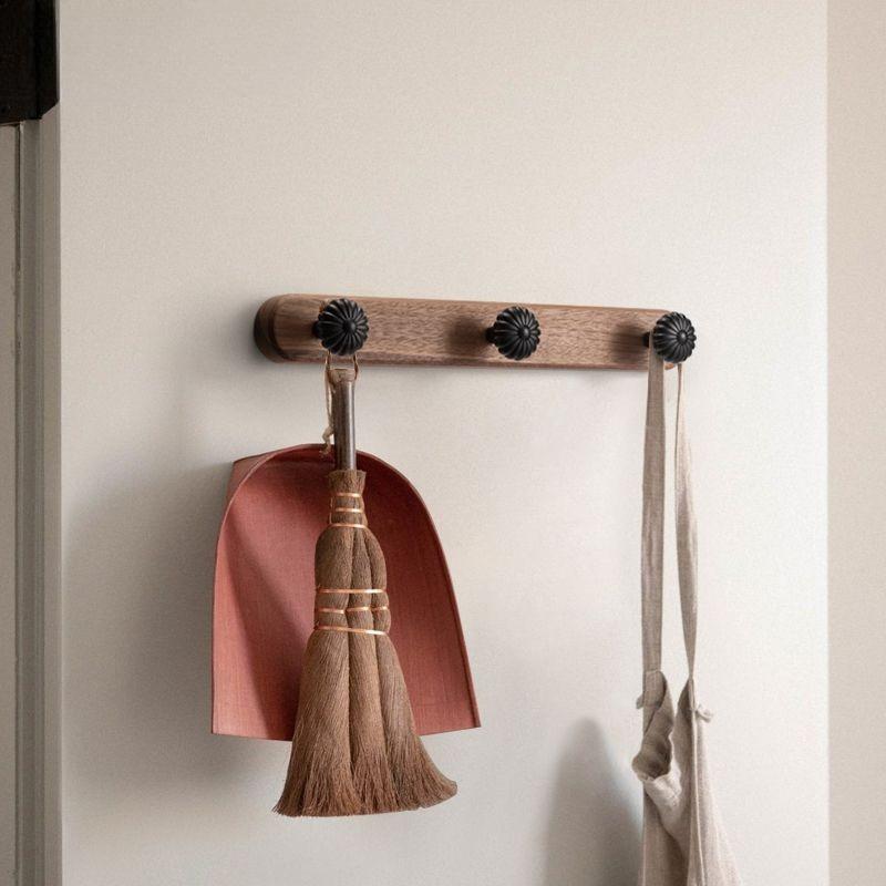 Gancho para Abrigos de Madera de Nogal y Metal para Colgar en la Pared Decoración de Sala de Estar Moderno Gancho para Abrigos en la Parte Trasera de la Puerta Decoración de Pared de Fondo