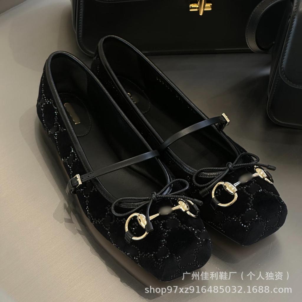 Schuhe quadratische Spitze Strass Pferde-Schnalle Schleife vielseitig flache Sohle Schuhe Buchstabendruck Freizeitschuhe