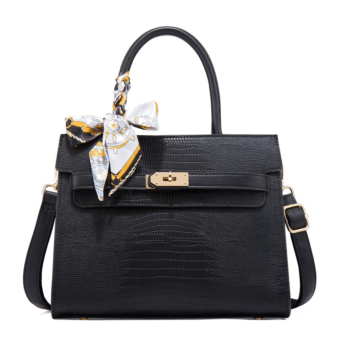 

Сумка для мамы женская 2025 новая легкая роскошь темперамент сумка для женщин среднего возраста сумка на плечо сумка-мессенджер женская модная сумочка