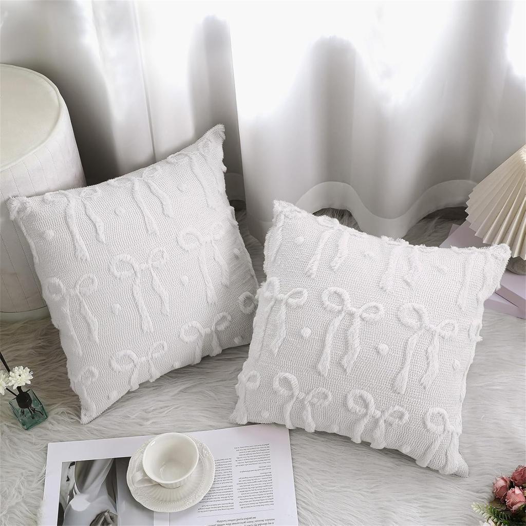 Elegant Velvet Throw Pillow Covers Luxurious Decorative Cushion Cases Stylish Pillow Protectors for Living Room Bedroom Office