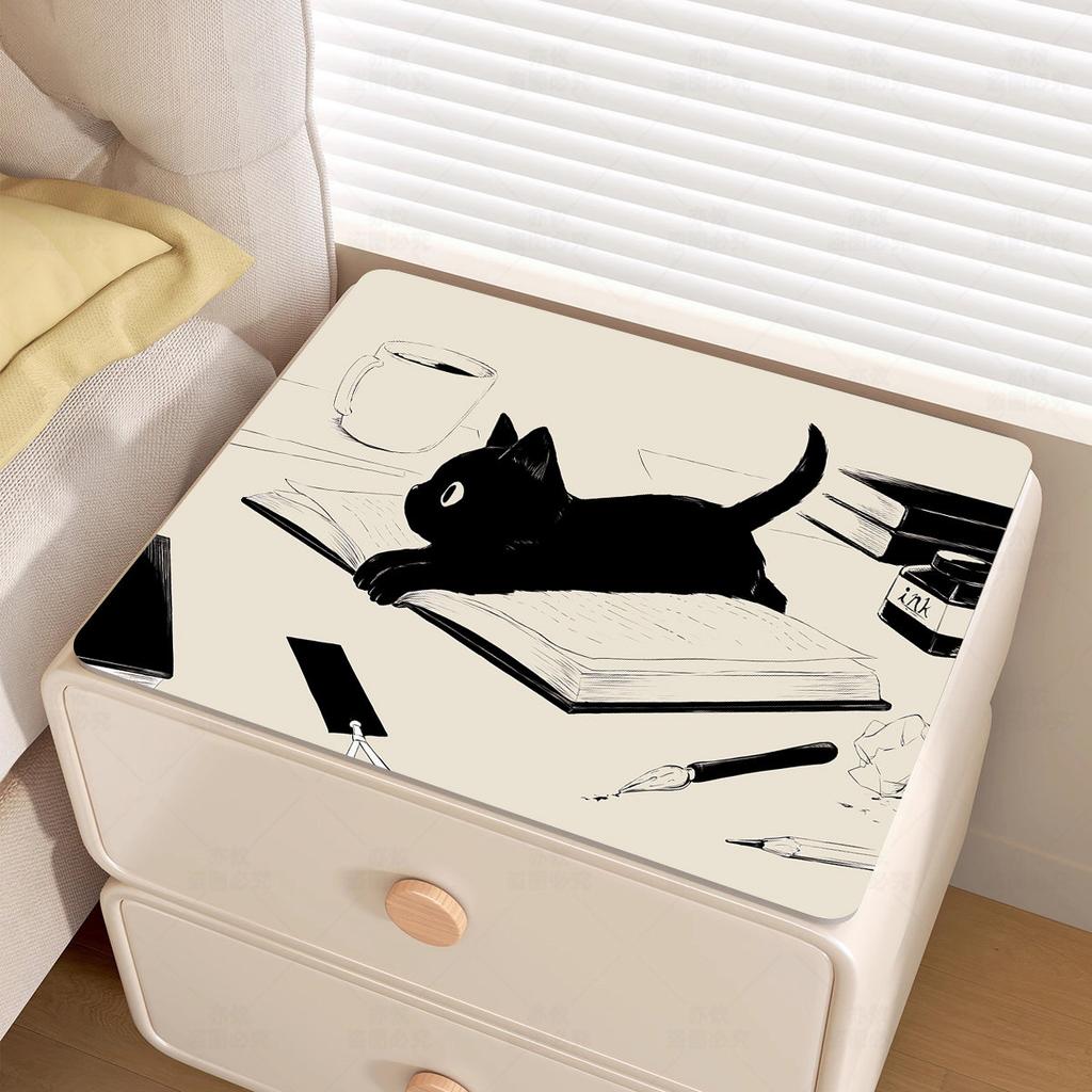 Vintage Oil Painting Garden Cat Nightstand Mat Green Fruit Floral Print Waterproof Heat Resistant Dresser Top Pad Rug