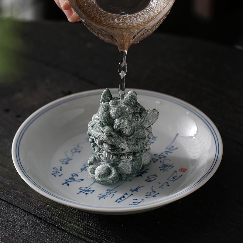 China-Chic Style Awakening Lion Green Sand Stone Tea Pet Small Ornaments Landscape Decoration Creative Auspicious Animals