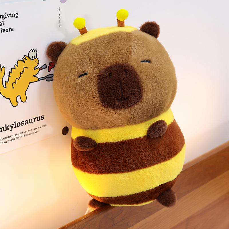 

Маленькая желтая пчелка капибара плюш: Милая морская свинка, мягкая игрушка, кукла, подушка, подарок 24cm 0.18kg