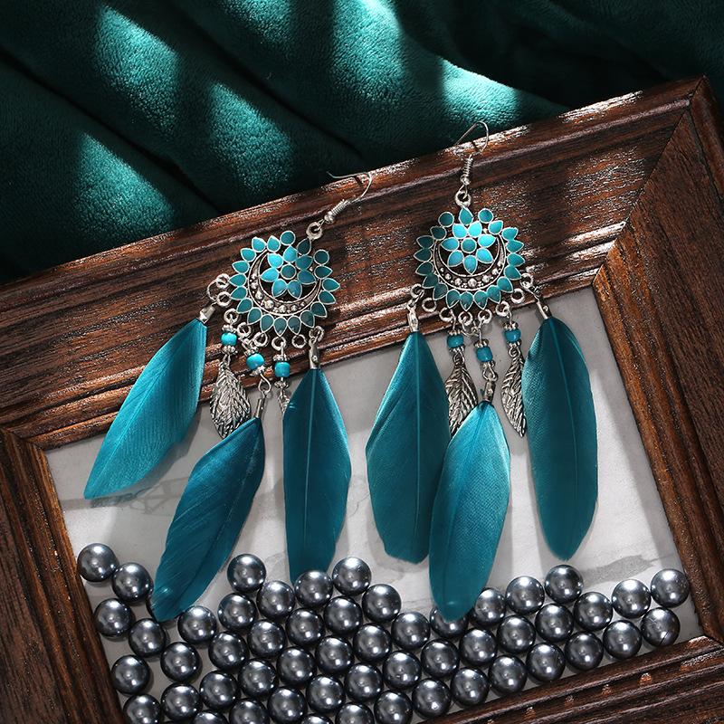 Bohemian Vintage Flower Hollow Geometric Feather Long Earrrings For Women Boho Handmade Bead Leaf Tassel Wedding Jewelry Earings