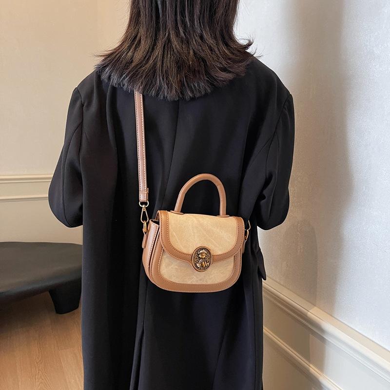 Bag lady 2025 new trendy high-end fashion retro versatile messenger bag small bag portable small square bag