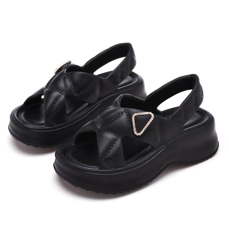 Sandals Women's Summer Outdoor Wear New Anti Slip Beach Shoes