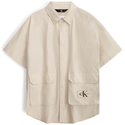 Besticktes Logo Knopfleistentasche Lockeres Kurzarmhemd Herrenhemden Hell-Khaki J323199ACI