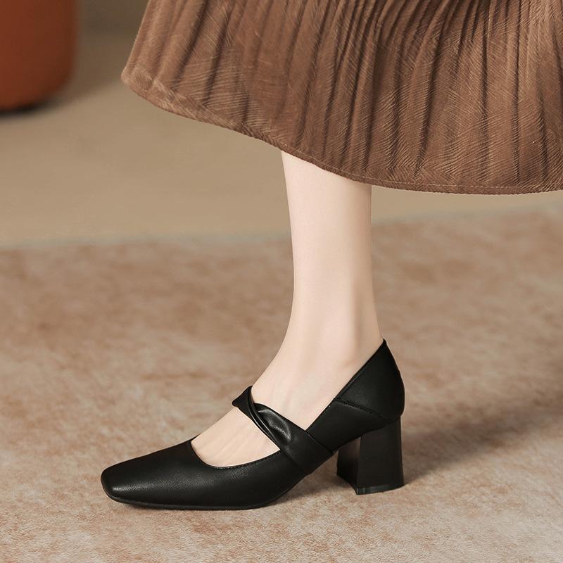 

Кожаные балетки для женской обуви Хуэйчжоу, виноградная мать, такая же обувь, толстый каблук, новый квадратный носок, туфли Мэри Джейн, высокий каблук 34 чёрный