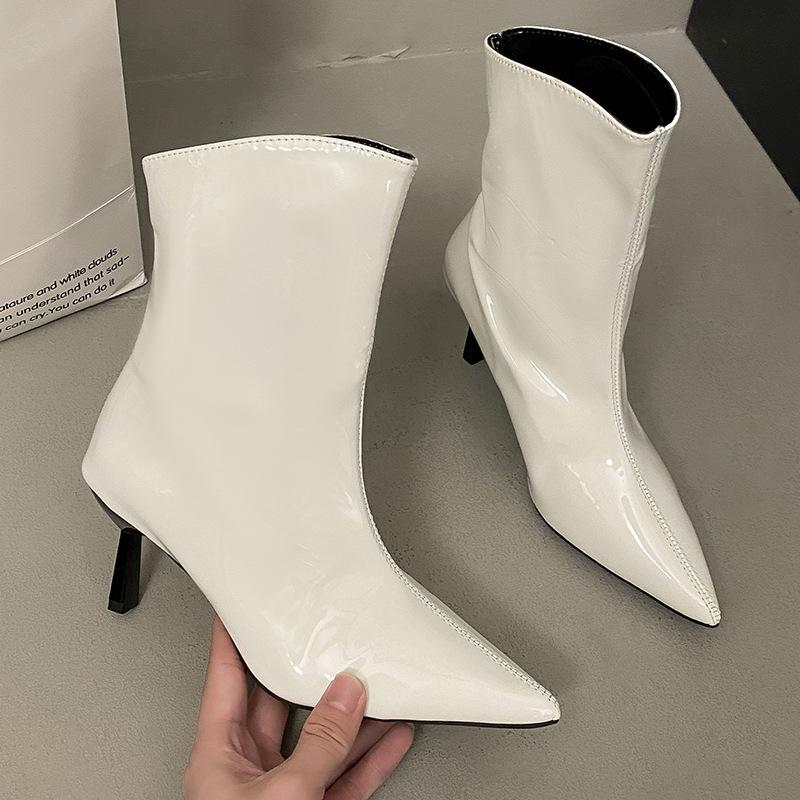 High-heeled short boots in the autumn and winter of 2025, new European and American versatile pointed patent leather thin boots, thin-heeled red sh