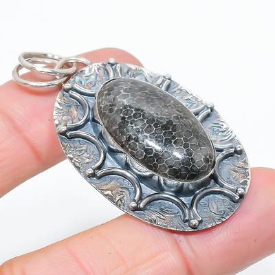 Natural Stingrey Coral Gemstone 925 Sterling Silver Gift Pendant 2.17" o3Z18