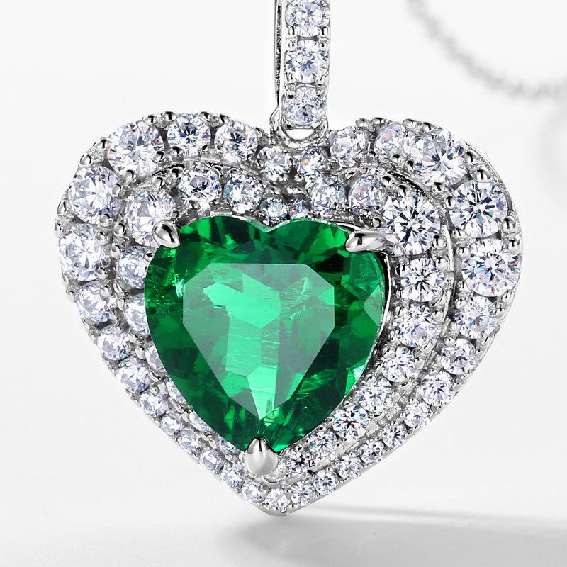 S925 Silver Lab-Grown Emerald Heart Pendant: Retro European-American Style Necklace for Women