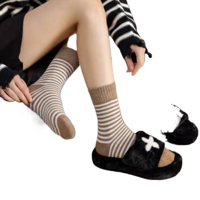Extra Thick Fleece Lined Women's Wool Socks - Mid-Calf Length, Perfect for Autumn, Winter, Postpartum, Sleep, and Floor Wear